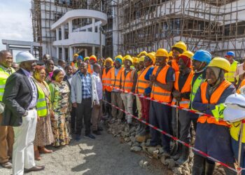 Ruto Asserts Political Dominance in Mt. Kenya with Development-Focused Tour
