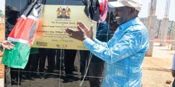 President William Ruto Calls for Development Focused Politics, Launches Infrastructure, Housing Projects in Western Kenya