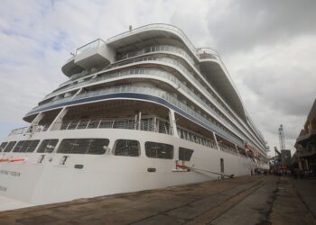 First-Ever Cruise Vessel from Asia Docks in Mombasa with 717 Tourists, Boosting Kenya’s Tourism Industry