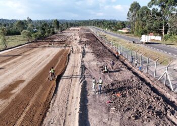 President Ruto Inspects Itembe Airstrip in Bomet, Set to Resume Flights This Week After 30 Years of Neglect