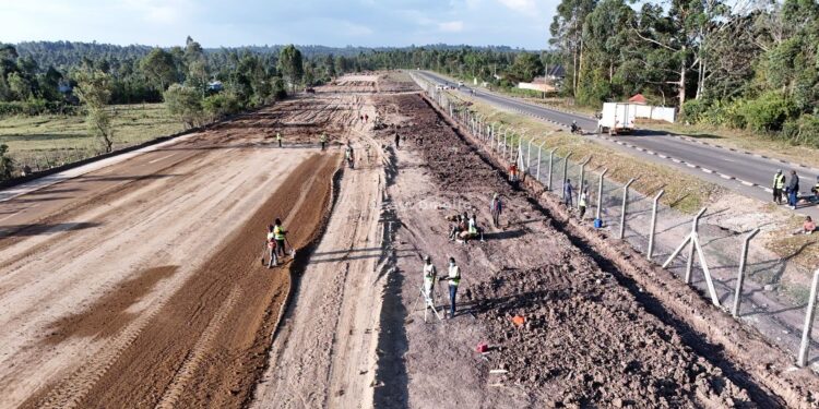 President Ruto Inspects Itembe Airstrip in Bomet, Set to Resume Flights This Week After 30 Years of Neglect